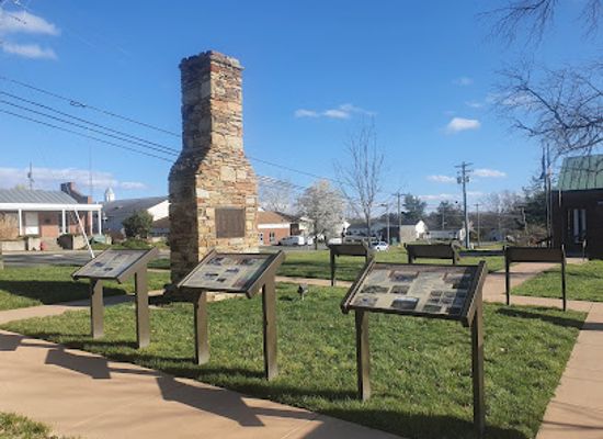 virginia/blue-ridge-highlands/landmark/blue-ridge-heritage-memorial