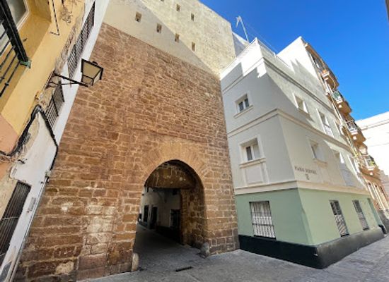spain/cadiz/el-populo/landmark/arco-del-populo