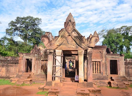 cambodia/siem-reap-province/landmark/banteay-srei-temple
