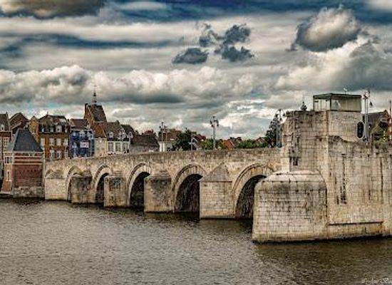 belgium/prince-bishopric-of-liege/landmark/sint-servaasbrug