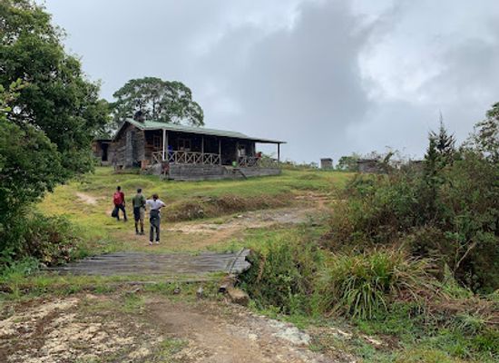 malawi/mulanje-massif/landmark/chambe-hut-mt-mulanje