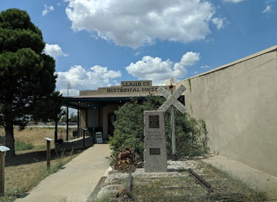 texas/llano-estacado/landmark/llano-county-museum