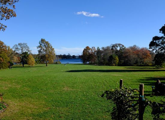 new-york/long-island/landmark/bayard-cutting-arboretum