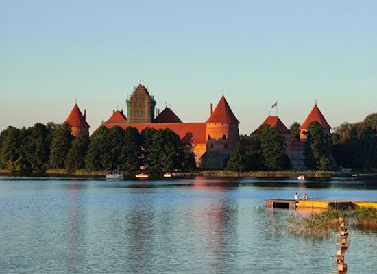 lithuania/trakai-island-castle/landmark/traku-ezerai