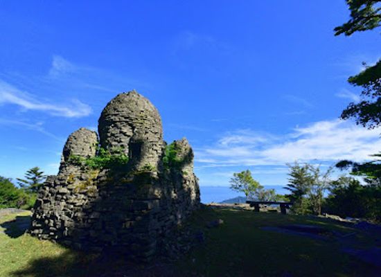 japan/koshi/landmark/hoshigajoyama