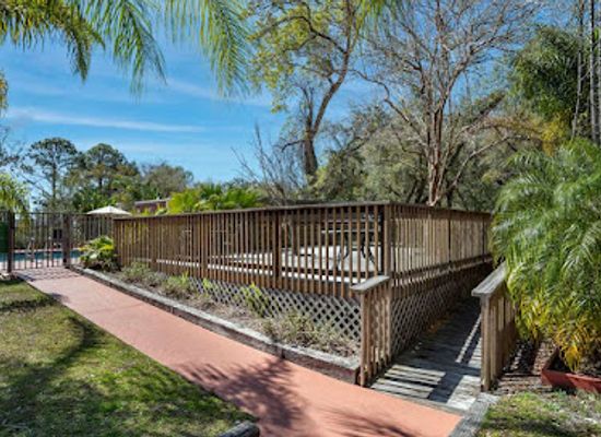 florida/apalachicola/landmark/best-western-apalach-inn
