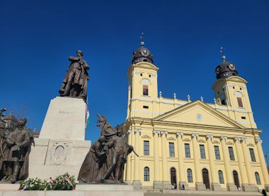 hungary/debrecen/landmark/kossuth-ter-debrecen-fotere
