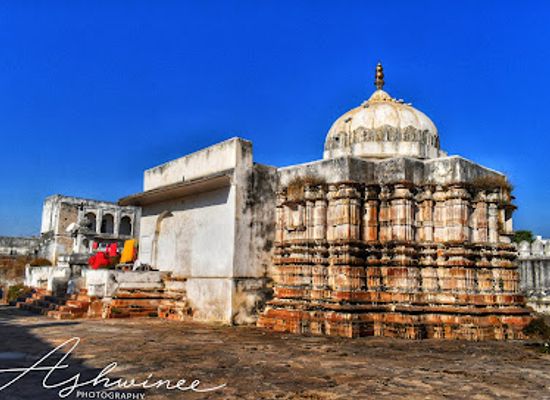 india/pushkar/landmark/varaha-temple