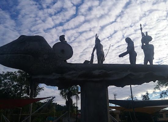 colombia/vaupes-department/landmark/monumento-a-las-comunidades-etnicas-del-vaupes
