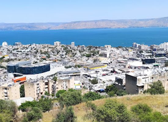 israel/tiberias/landmark/tomb-of-rabbi-akiva