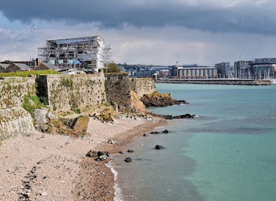 jersey/st-helier-waterfront/landmark/elizabeth-castle