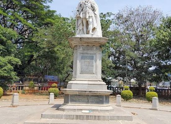 india/bengaluru/landmark/statue-of-edward-vii-bengaluru