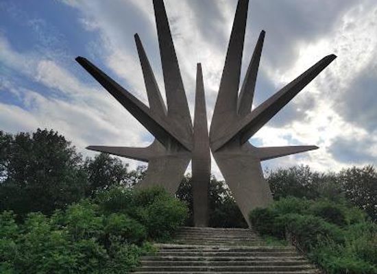 serbia/sumadija/landmark/kosmaj