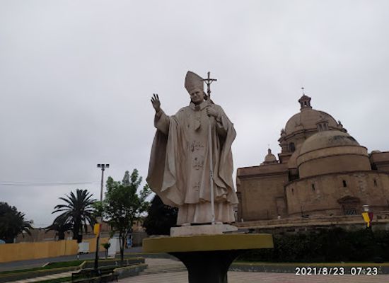 peru/tacna/landmark/plaza-juan-pablo-ii