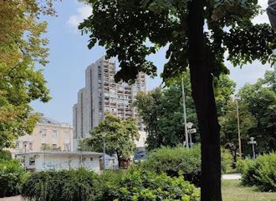 serbia/pancevo/landmark/avijaticarski-trg