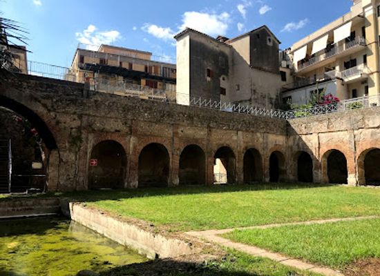 italy/irpinia/landmark/villa-romana-e-antiquarium