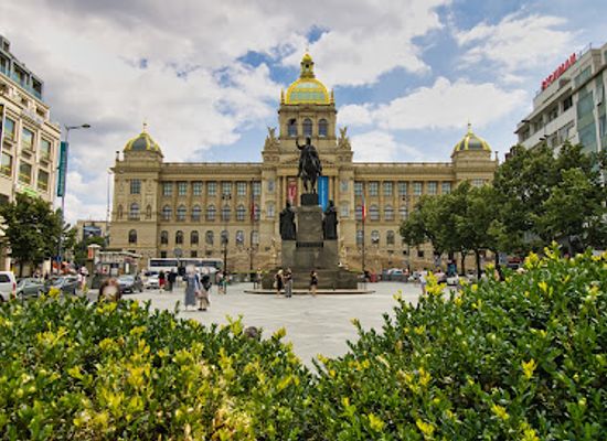 czechia/prague/landmark/jan-palach-and-jan-zajic-memorial
