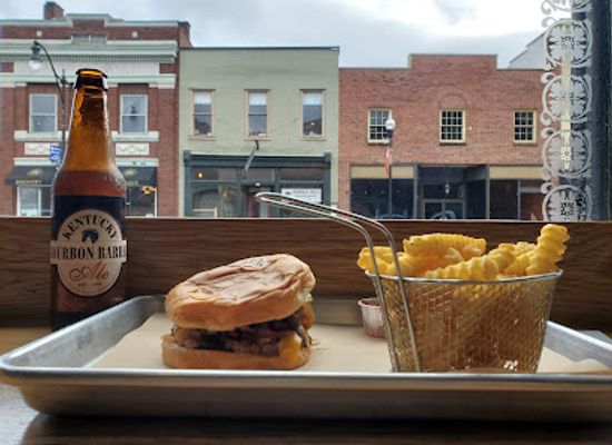 kentucky/bardstown/landmark/bardstown-burger