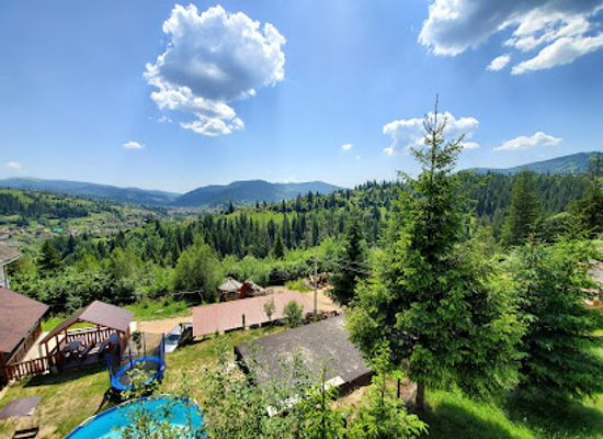 ukraine/slavske/landmark/alpenhof
