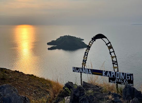 rwanda/kibuye/landmark/kivu-tours-travel