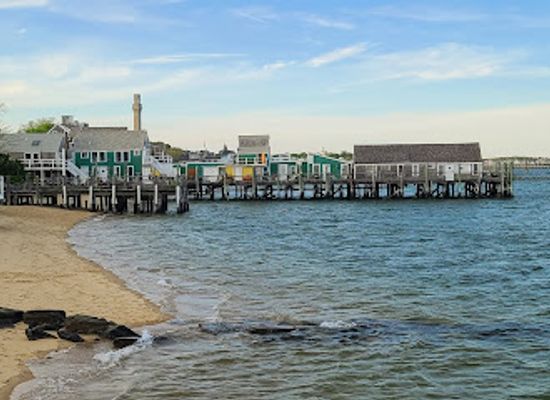 massachusetts/provincetown/landmark/whalers-wharf