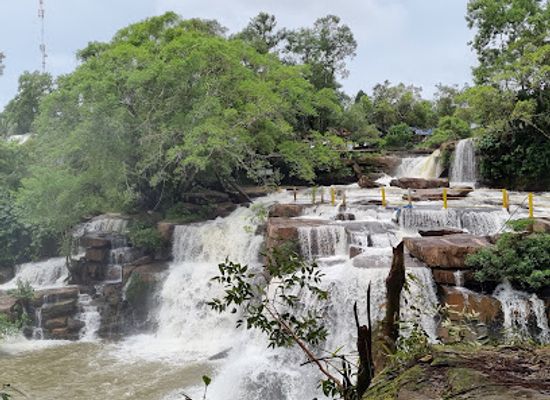 cambodia/sihanoukville/landmark/kbal-chhay-waterfalls