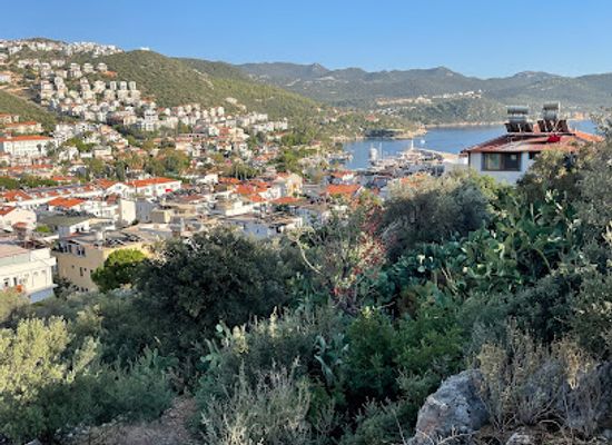 turkiye/kas/landmark/akdam-dorik-mezar