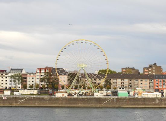 germany/cologne/landmark/tauzieher