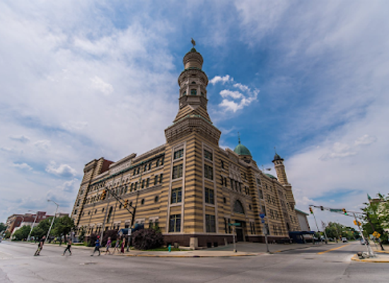 indiana/indianapolis/landmark/old-national-centre