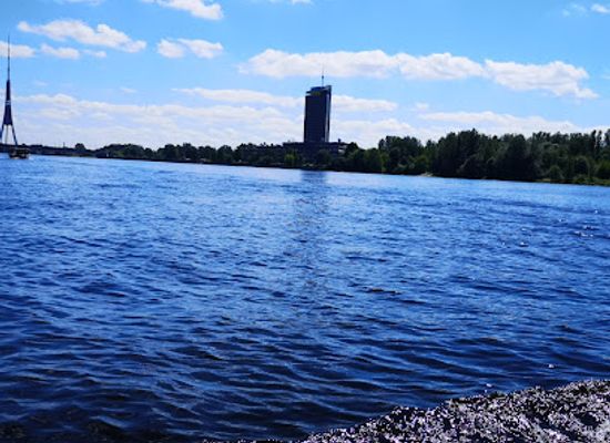 latvia/vidzeme/landmark/sculpture-kristaps-the-great