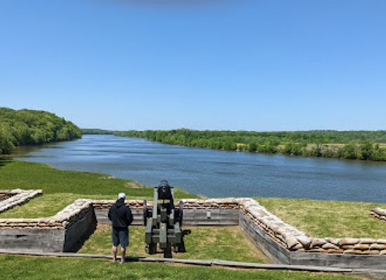 tennessee/northwest-tennessee/landmark/fort-donelson-national-battlefield-tennessee