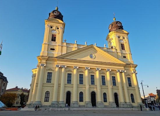 hungary/debrecen/landmark/reformed-great-church-of-debrecen