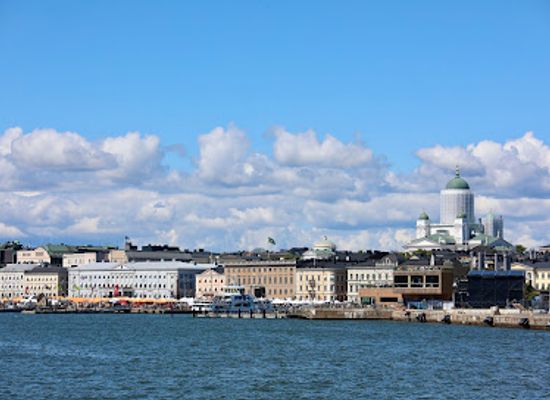 finland/uusimaa/landmark/helsinki-market-square