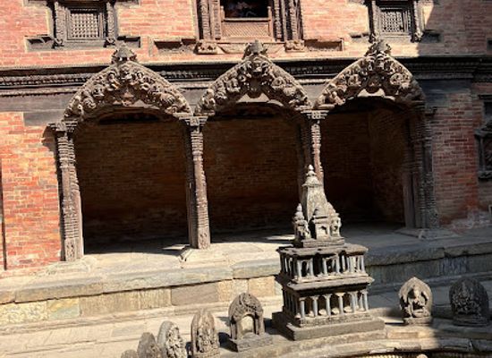 nepal/patan/landmark/sundari-chowk