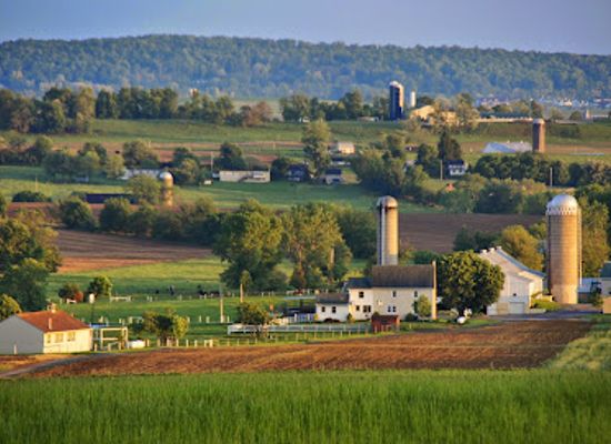 pennsylvania/dutch-country/landmark/amish-experience