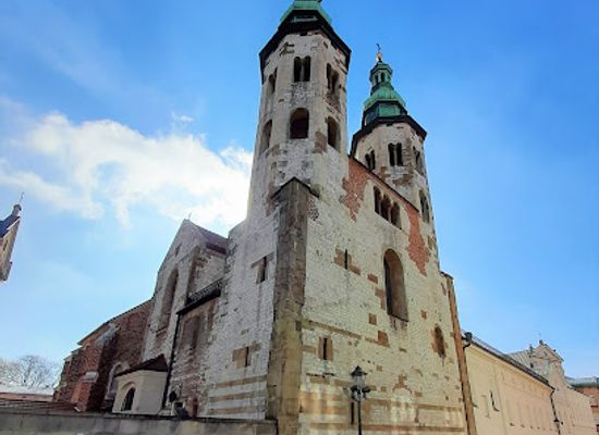 poland/lesser-poland/landmark/st-andrew-s-church-krakow