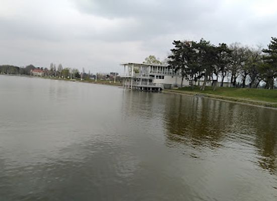 serbia/palic-lake/landmark/men-s-lido