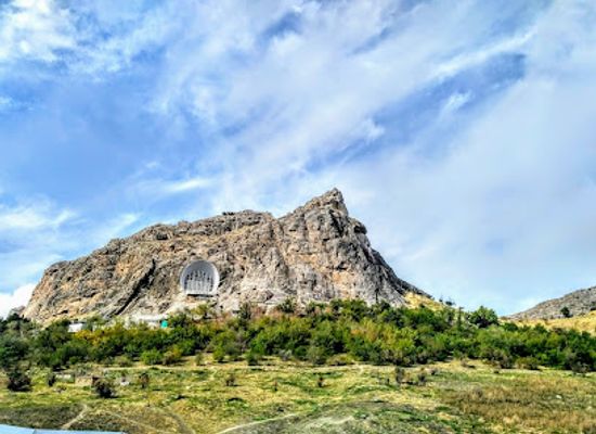 kyrgyzstan/osh/landmark/cave-museum