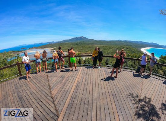 australia/the-whitsundays/landmark/zigzag-whitsundays-day-tour