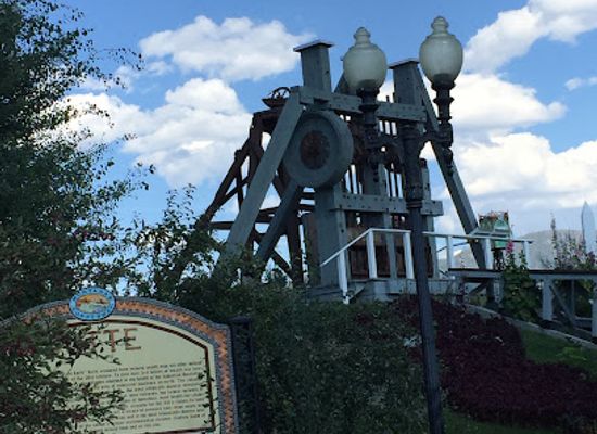 montana/butte/landmark/trolley-tour-old-number-one