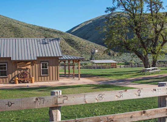 oregon/wheeler-county/landmark/cottonwood-canyon-state-park