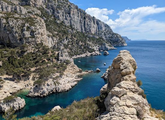 france/les-calanques-national-park/landmark/belvedere-de-sugiton