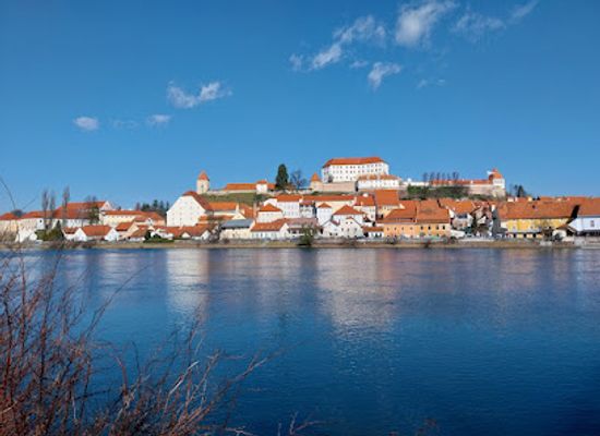 slovenia/ptuj/landmark/ptuj-castle