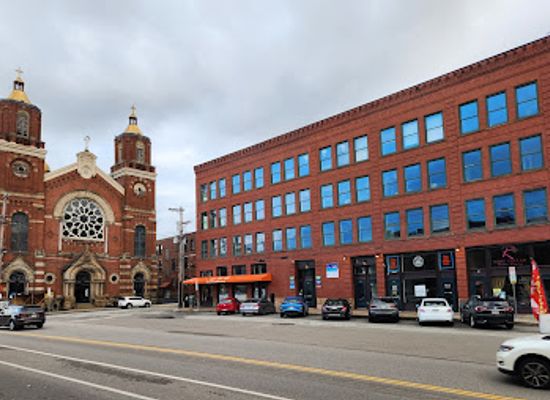 pennsylvania/pittsburgh/strip-district/landmark/pennsylvania-railroad-fruit-auction-sales-building