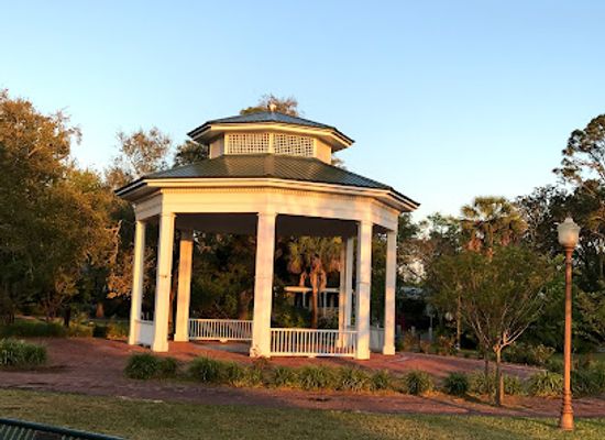 florida/apalachicola/landmark/lafayette-park