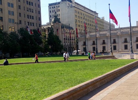 chile/metropolitan-region-of-santiago/landmark/constitution-place