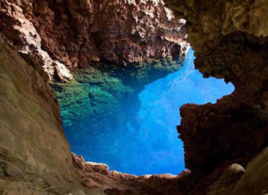 zimbabwe/mashonaland-west/landmark/chinhoyi-caves