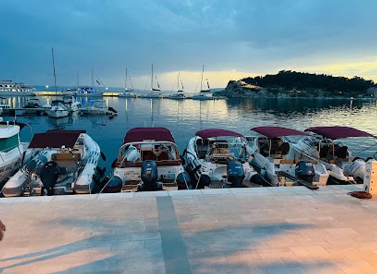 croatia/makarska/landmark/norika