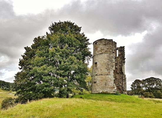 united-kingdom/lanarkshire/attraction/douglas-castle-2