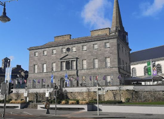 ireland/waterford/landmark/waterford-treasures-bishop-s-palace-treasures-of-georgian-waterford